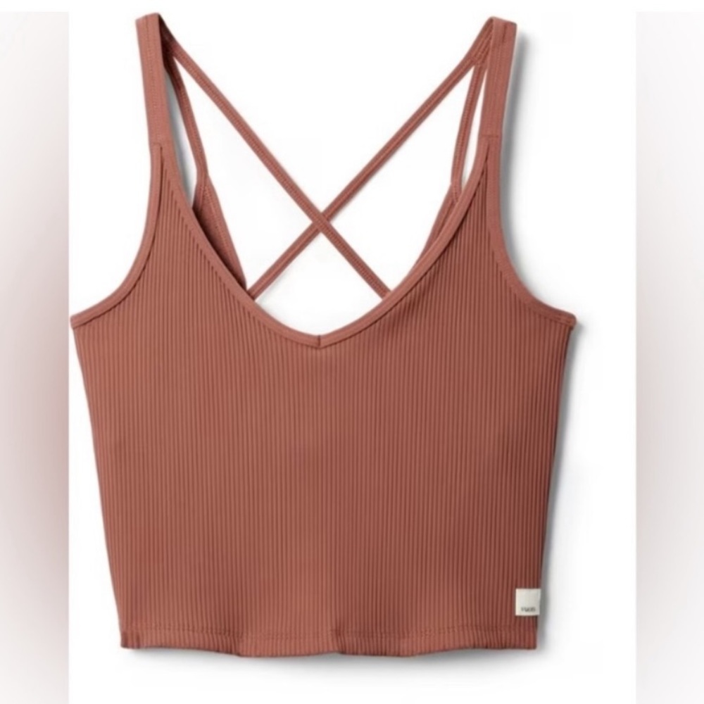 Vuori Rib Crop Tank Top in Rosewood
